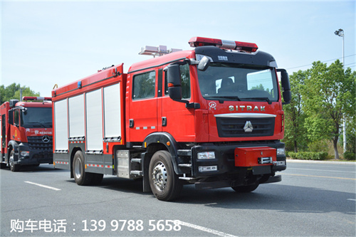 汕德卡壓縮空氣泡沫消防車